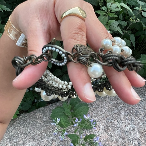 Vintage plunder signed statement bracelet 💕 - Picture 2 of 2